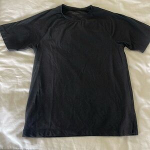 Rhône men’s athletic top SMALL